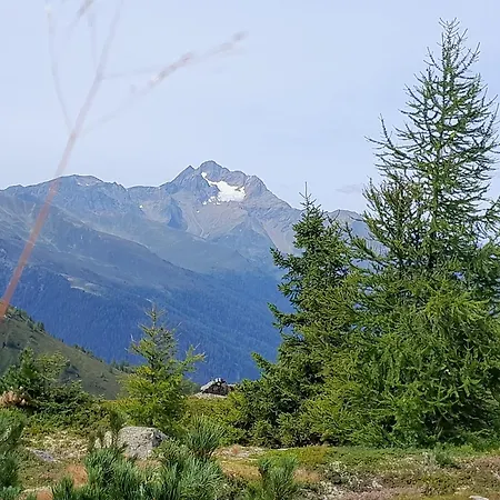 Appartement Haus Hotz Talblick Grins