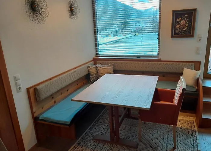 Haus Hotz Talblick *