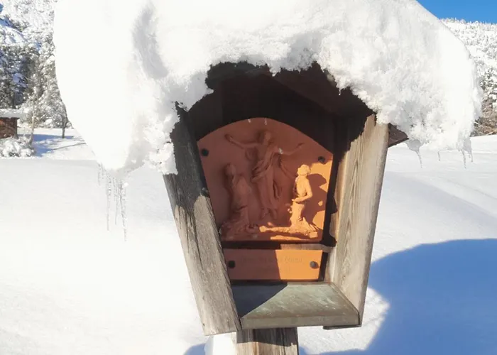 Haus Hotz Talblick 公寓